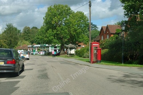 Photo 6x4 the street ewhurst - photo,