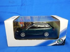 1:43  Skoda Superb Combi